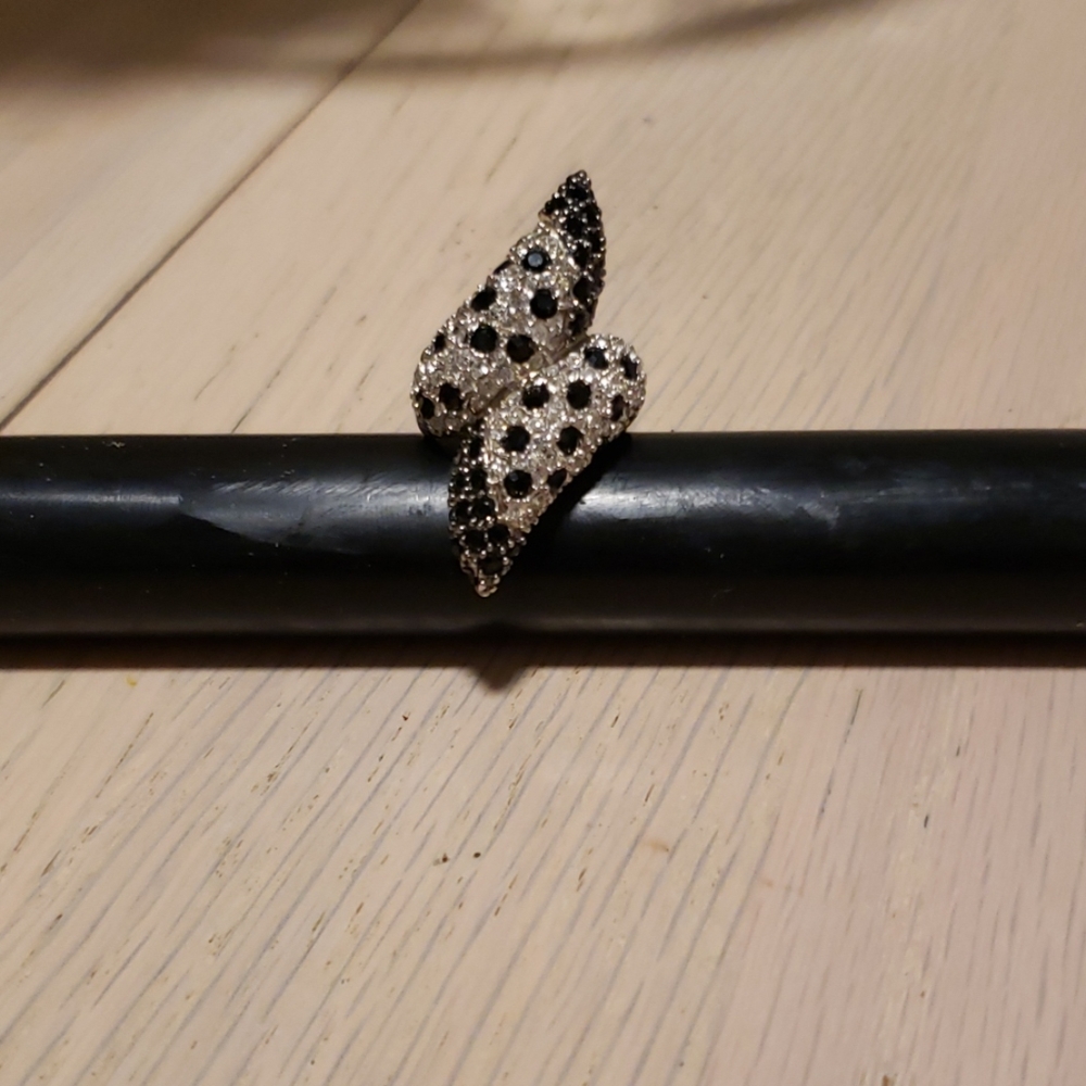 Silvertone onyx and cz cocktail ring